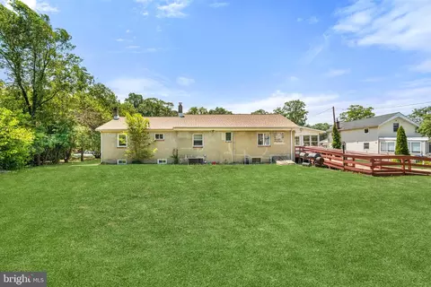 Exterior - 31 E 3rd Ave, Pine Hill, NJ 08021 photo 5 of 5