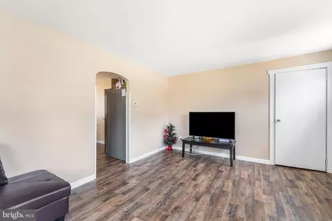 Entry Way - 31 E 3rd Ave, Pine Hill, NJ 08021 photo 3 of 9