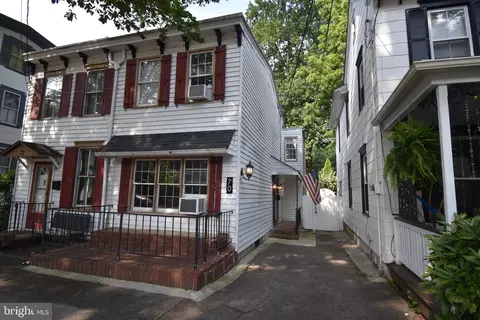 Exterior - 70 Centre St, Haddonfield, NJ 08033 photo 2 of 4