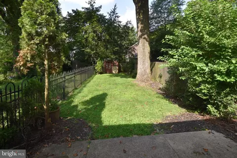 Exterior - 70 Centre St, Haddonfield, NJ 08033 photo 4 of 4