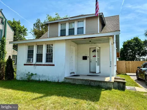 234 Thomas Ave N, Lawnside, NJ 08045