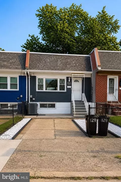 1124 Lake Shr, Camden, NJ 08104