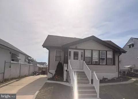 49 Washington Ave, Mount Ephraim, NJ 08059