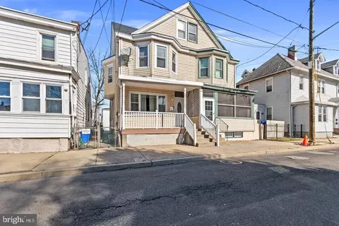 441 Bergen St, Gloucester City, NJ 08030