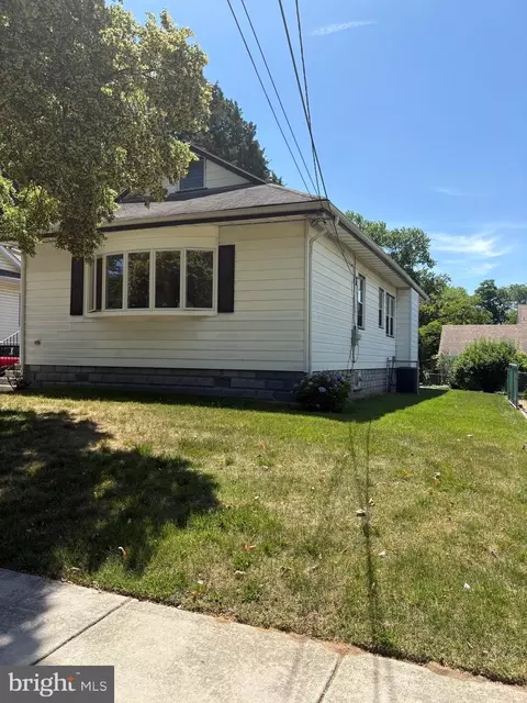 1904 S Park Ave, Haddon Heights, NJ 08035