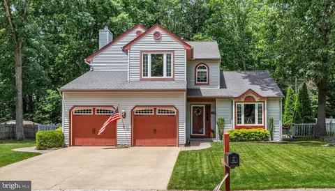 5 Carr Ln, Sicklerville, NJ 08081