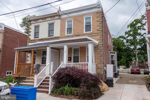 7 Center St, Collingswood, NJ 08108