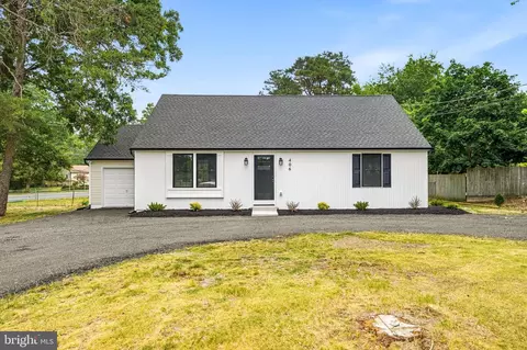 406 3rd St, Atco, NJ 08004