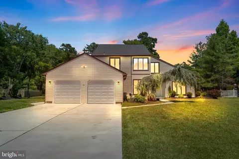 5 Justin Ct, Voorhees, NJ 08043