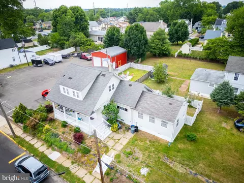 View/Area - 39 E 2nd Ave, Runnemede, NJ 08078 photo 2 of 5