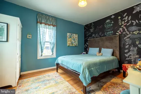 Bedroom - 39 E 2nd Ave, Runnemede, NJ 08078 photo 3 of 7