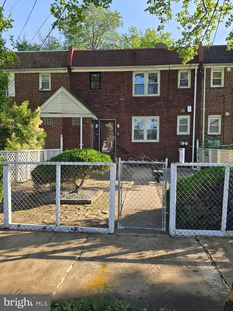 367 Marlton Ave, Camden, NJ 08105