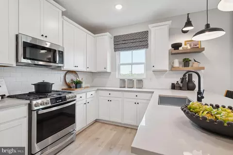 Kitchen - 4 Silverbell Ave, Berlin, NJ 08009 photo 1 of 3