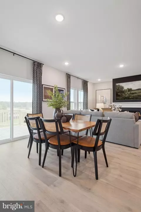 Dining - 4 Silverbell Ave, Berlin, NJ 08009 photo 2 of 3