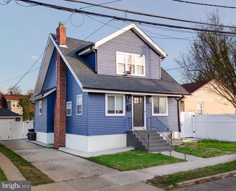104 Pacific Ave, Collingswood, NJ 08108