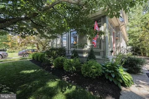 Exterior - 237 Rhoads Ave, Haddonfield, NJ 08033 photo 1 of 10