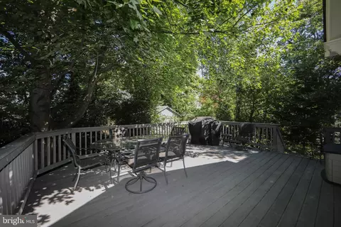 Exterior - 237 Rhoads Ave, Haddonfield, NJ 08033 photo 7 of 10