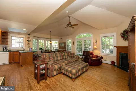 Living - 237 Rhoads Ave, Haddonfield, NJ 08033 photo 4 of 6