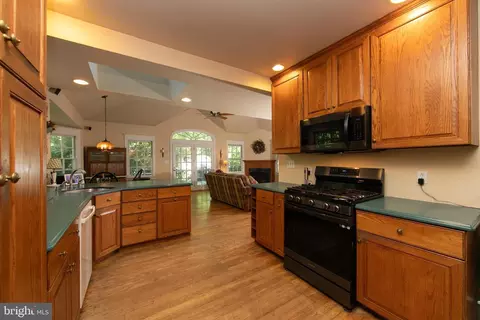 Kitchen - 237 Rhoads Ave, Haddonfield, NJ 08033 photo 2 of 4