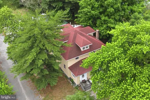 4164 Marlton, Merchantville, NJ 08109