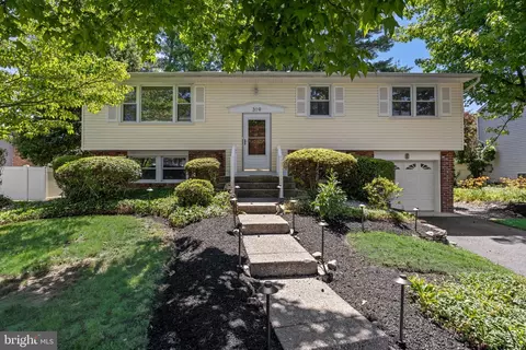 319 Brentwood Ave, Cherry Hill, NJ 08002