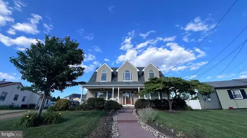 12 Elinor Ave, Stratford, NJ 08084