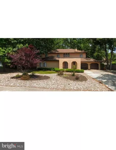 5 Eastwood Ct, Voorhees, NJ 08043