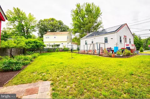 Exterior - 405 N Warwick Rd, Lawnside, NJ 08045 photo 1 of 4