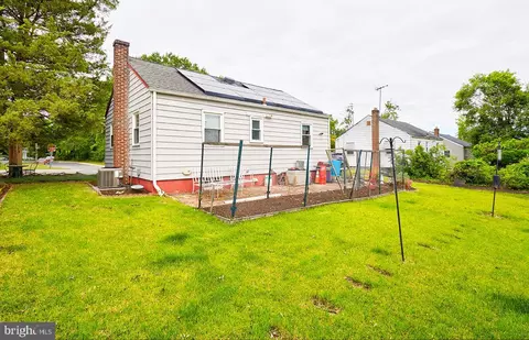Exterior - 405 N Warwick Rd, Lawnside, NJ 08045 photo 2 of 4