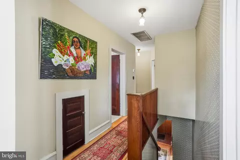 Entry Way - 664 E Greenman Rd, Haddonfield, NJ 08033 photo 7 of 10
