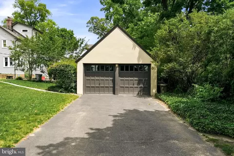 Exterior - 664 E Greenman Rd, Haddonfield, NJ 08033 photo 9 of 9
