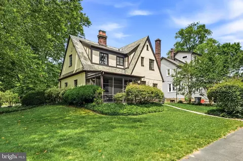 Exterior - 664 E Greenman Rd, Haddonfield, NJ 08033 photo 5 of 9