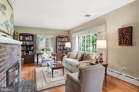 Living - 664 E Greenman Rd, Haddonfield, NJ 08033 photo 3 of 8