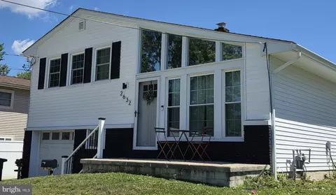 2632 Finlaw Ave, Pennsauken, NJ 08109