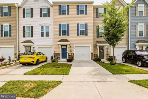 36 Continental Blvd, Sicklerville, NJ 08081