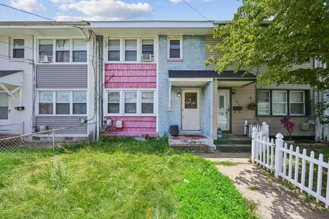 1032 Alcyon Dr, Bellmawr, NJ 08031