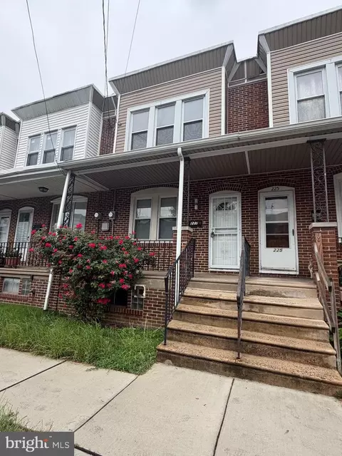 227 Cedar Ave, Oaklyn, NJ 08107