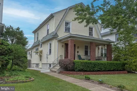 949 Park Ave, Collingswood, NJ 08108