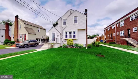 27 W Holly Ave, Oaklyn, NJ 08107
