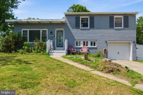 658 Villa Ave E, Somerdale, NJ 08083