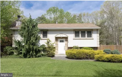 217 Spring Garden Rd, Hammonton, NJ 08037