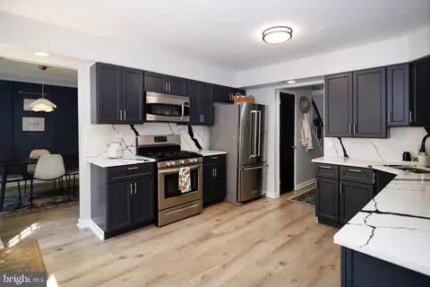 Kitchen - 14 Heather Dr, Sicklerville, NJ 08081 photo 2 of 2