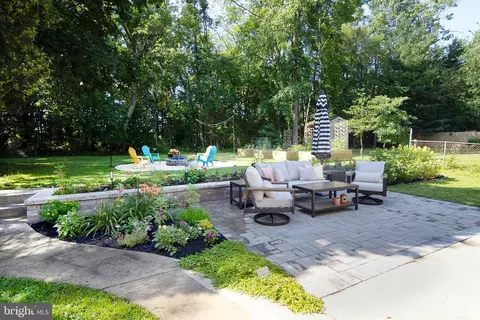 Exterior - 14 Heather Dr, Sicklerville, NJ 08081 photo 8 of 9