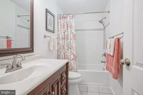 Bath - 40 Mohawk Ave, Clementon, NJ 08021 photo 2 of 2