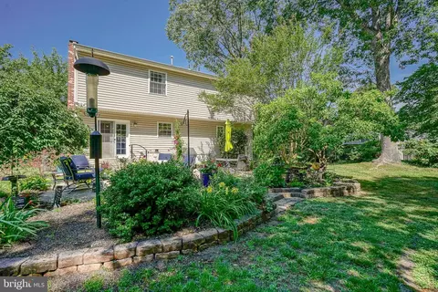 Exterior - 40 Mohawk Ave, Clementon, NJ 08021 photo 6 of 7