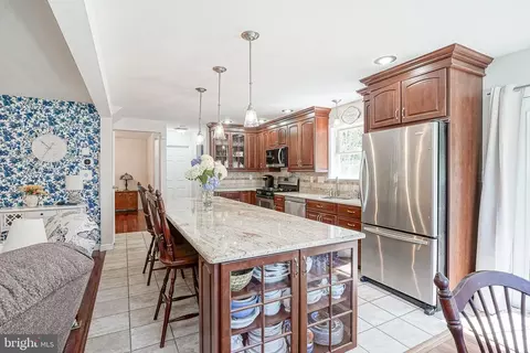 Kitchen - 40 Mohawk Ave, Clementon, NJ 08021 photo 4 of 5