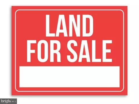 34 N 35th St, Camden, NJ 08105
