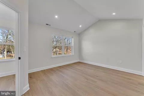 Entry Way - 50 E Buttonwood Ave, Pine Hill, NJ 08021 photo 6 of 10