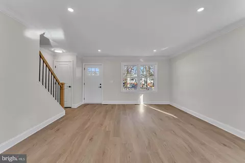 Living - 50 E Buttonwood Ave, Pine Hill, NJ 08021 photo 4 of 4