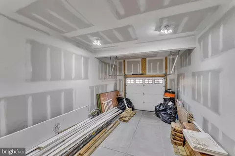 Entry Way - 50 E Buttonwood Ave, Pine Hill, NJ 08021 photo 9 of 10